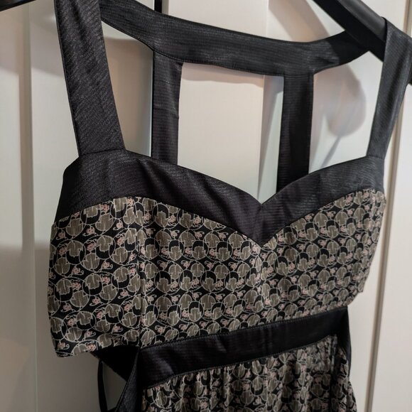 Arc & Co. Full length dress with cut outs - Picture 3 of 6